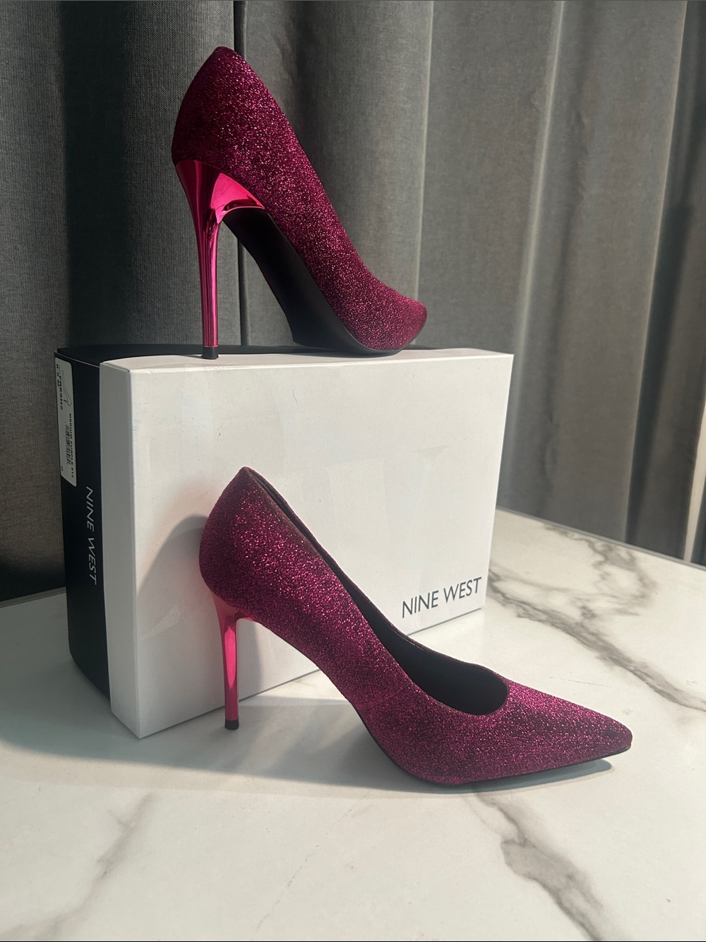 Nine West Metallic Fuchsia Glitter Pointed-Toe Pumps stiletto Fresh2 size 8.5
